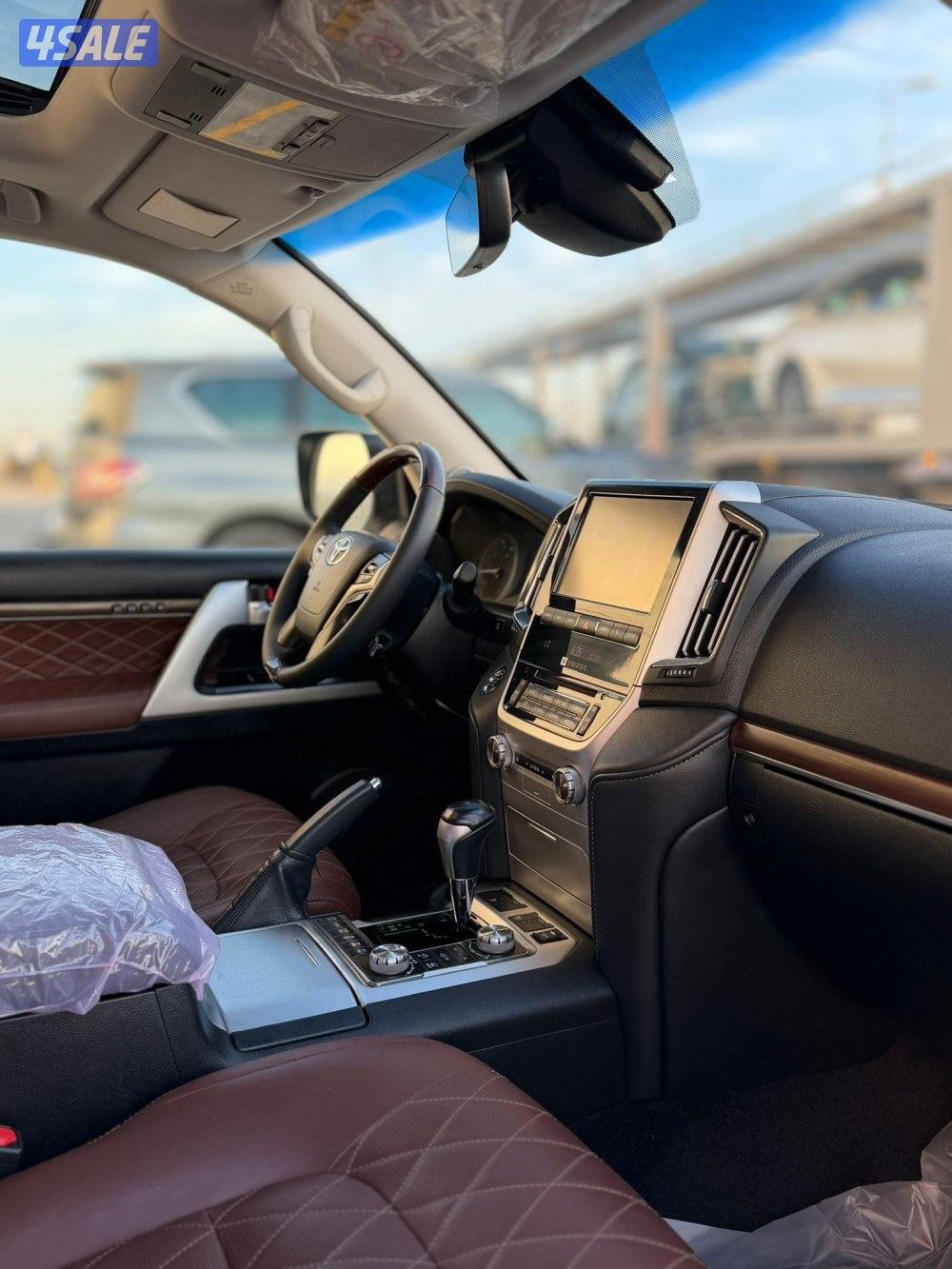 للبيع لاند كروزر VX-s موديل 2018  صبغ الوكاله9