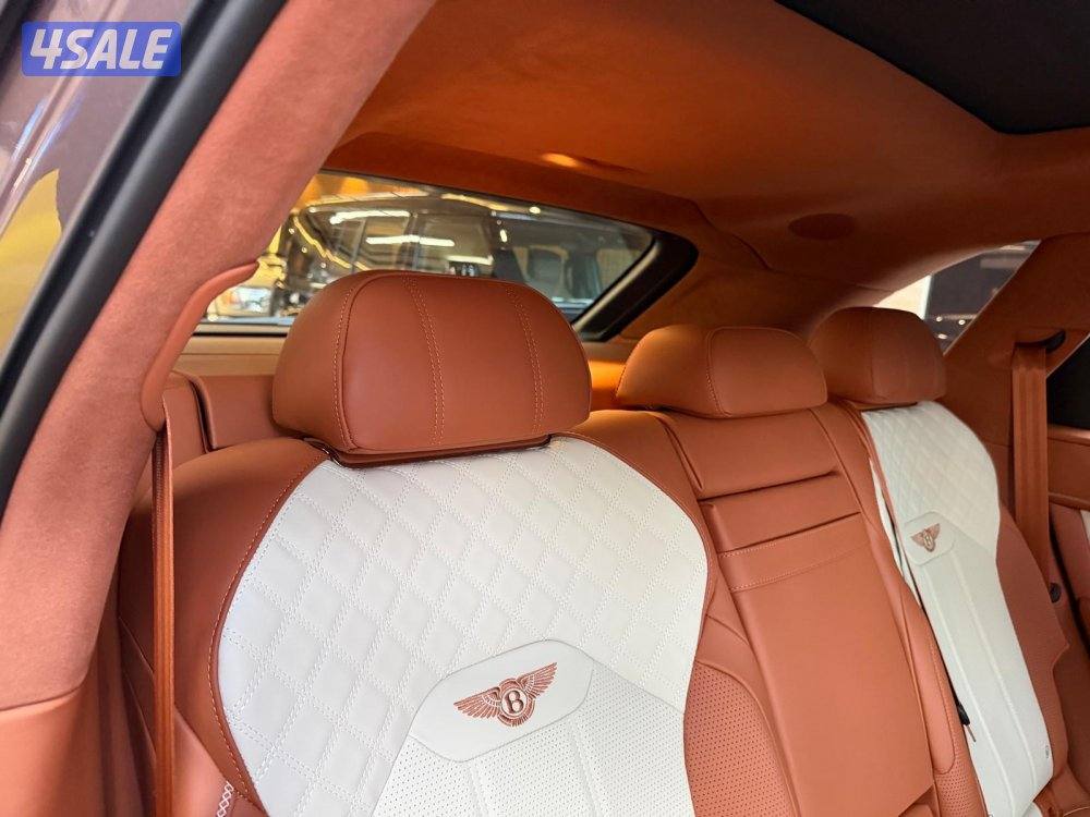 BENTLEY … BENTAYAGA…AZUR… 20238