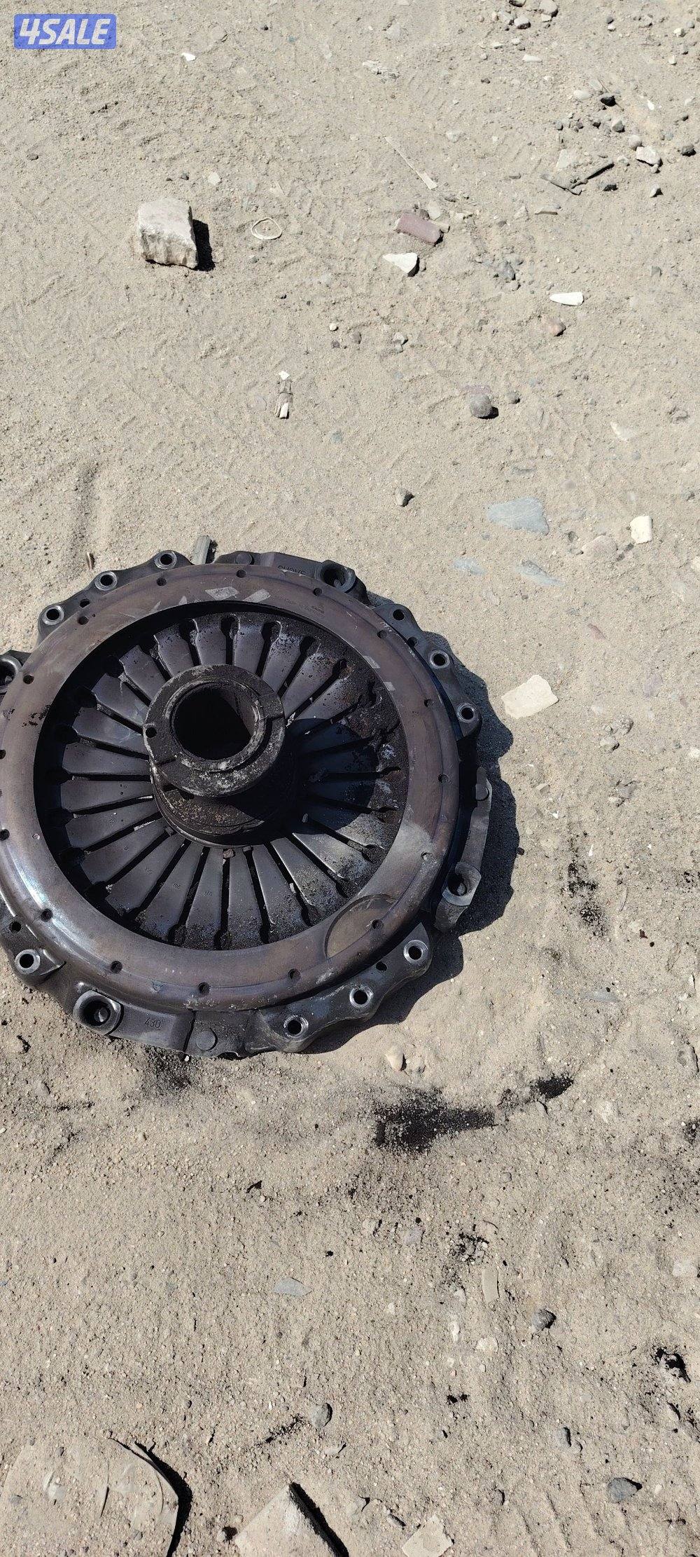 معلم ميكانيكي شاحنات مرسيدس ديزل +فاحص شراء شاحنات عبدالله العسكر أبوف4