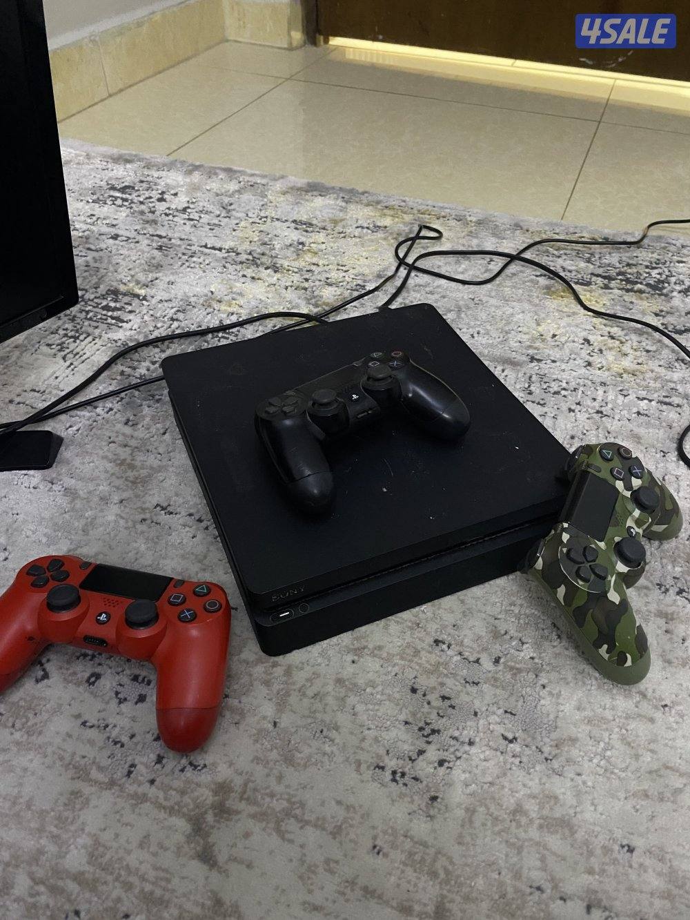 سوني ٤ ويه ٣ يدات و شاشه1