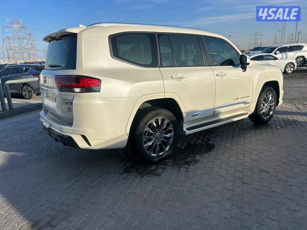 تويوتا لاند كروزر GX.R AEROs twin turbo.V6 موديل 2024 ماشى 27.000 k.m2