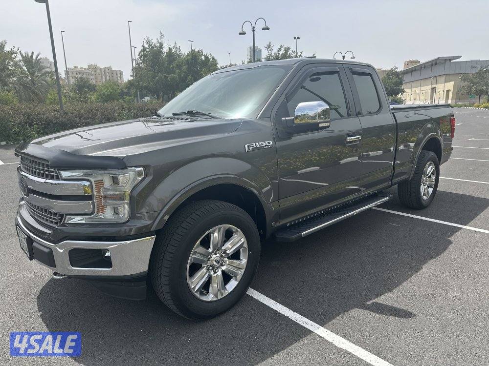 فورد لاريت2