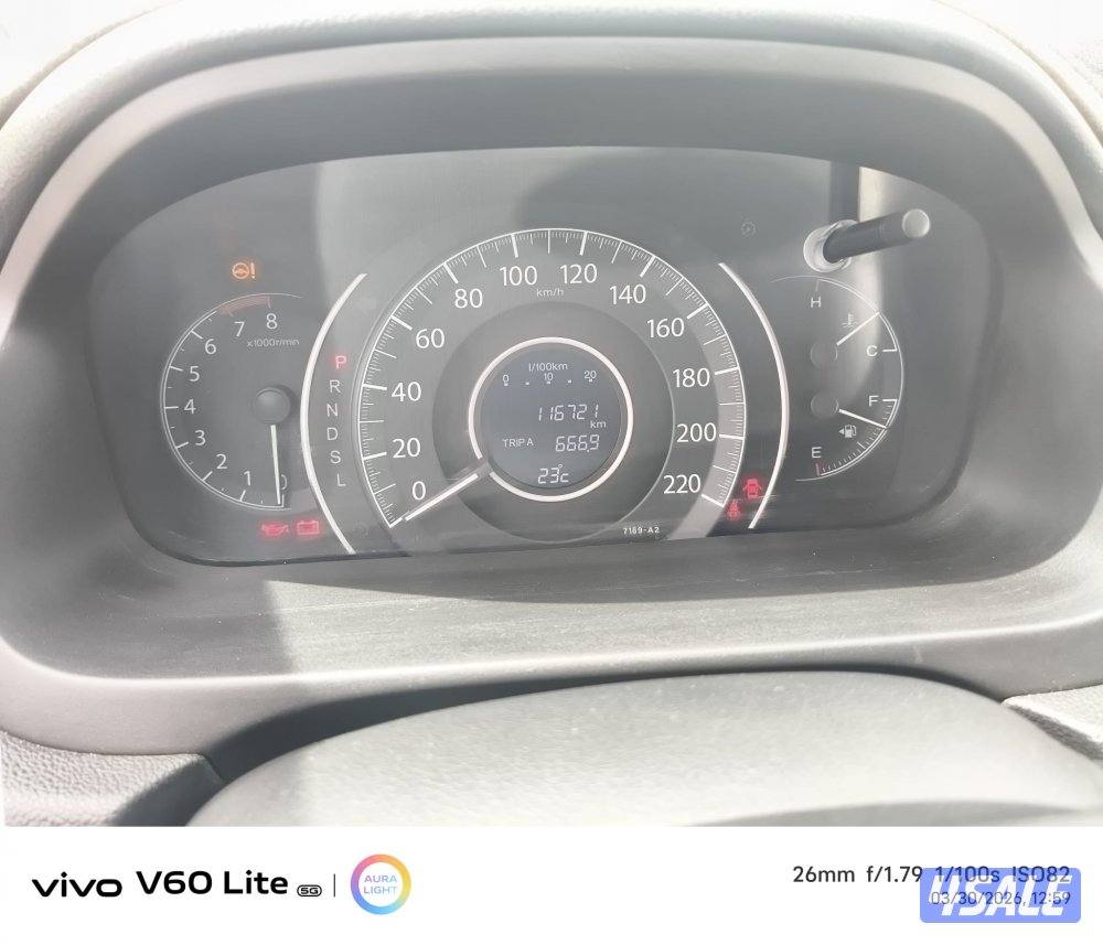 Honda CRV very good condition family used knee and clean0