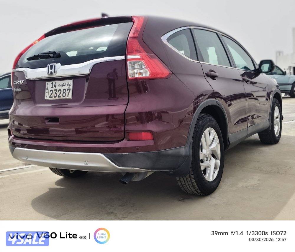 Honda CRV very good condition family used knee and clean9