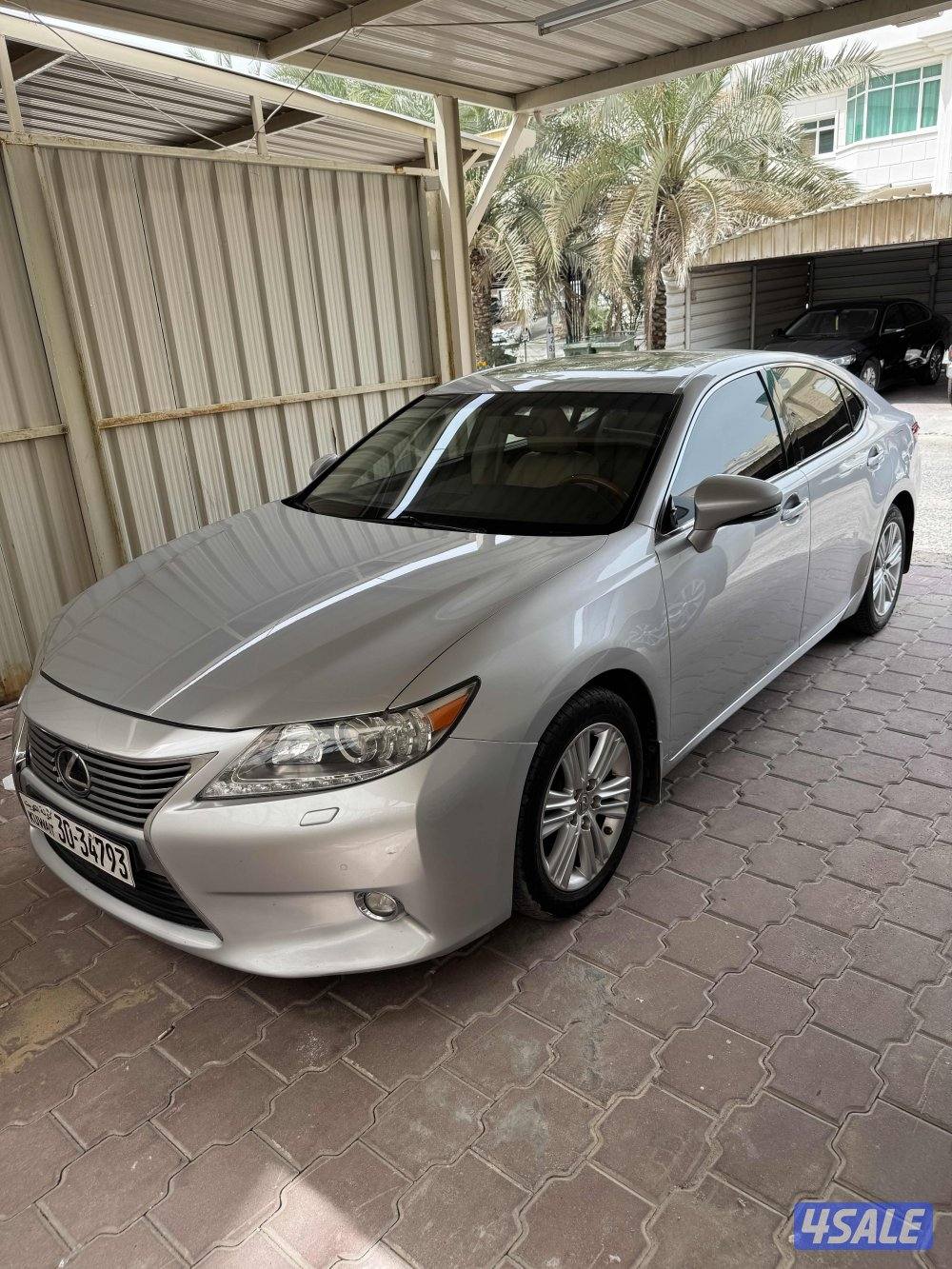 للبيع لكزس ٢٠١٤0