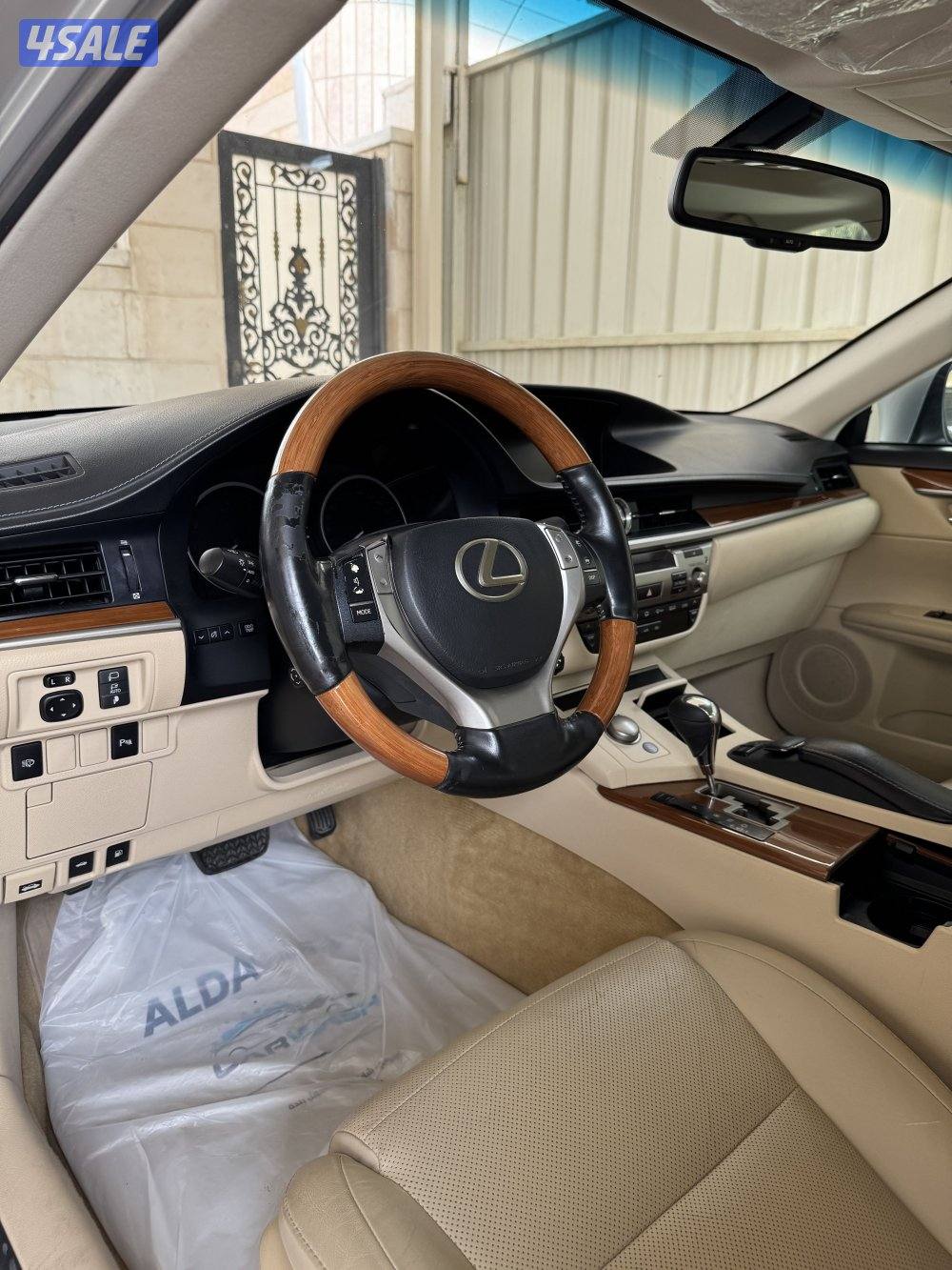 للبيع لكزس ٢٠١٤3