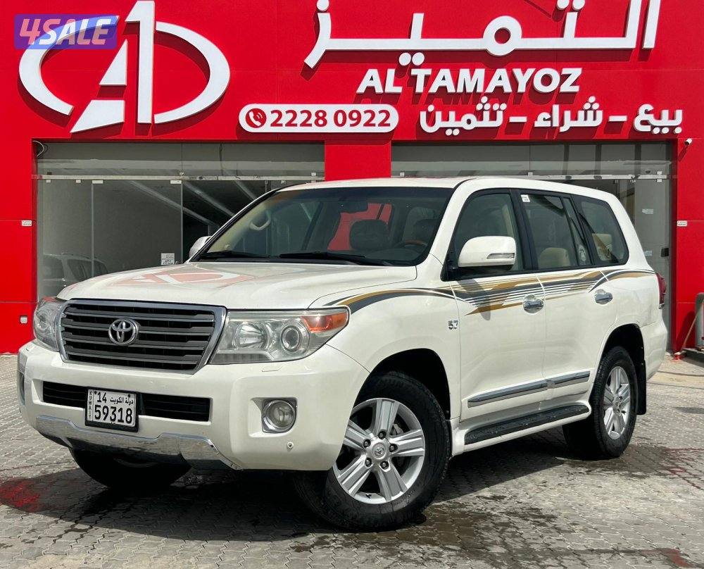 لاند كروزر VX.R - 5.7 V8  موديل 2013 ماشى 443.000 k.m  وارد الخليج .8