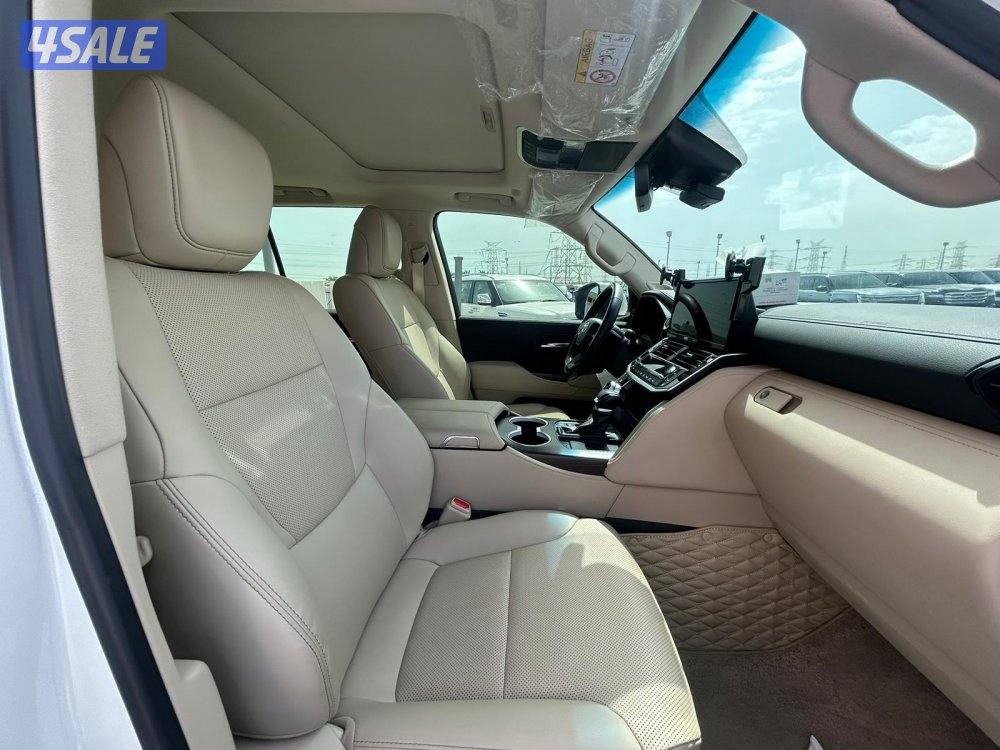 تويوتا لاند كروزر GX.R AEROs  twin turbo.V6 موديل 2025 ماشى 34.000 k.m5