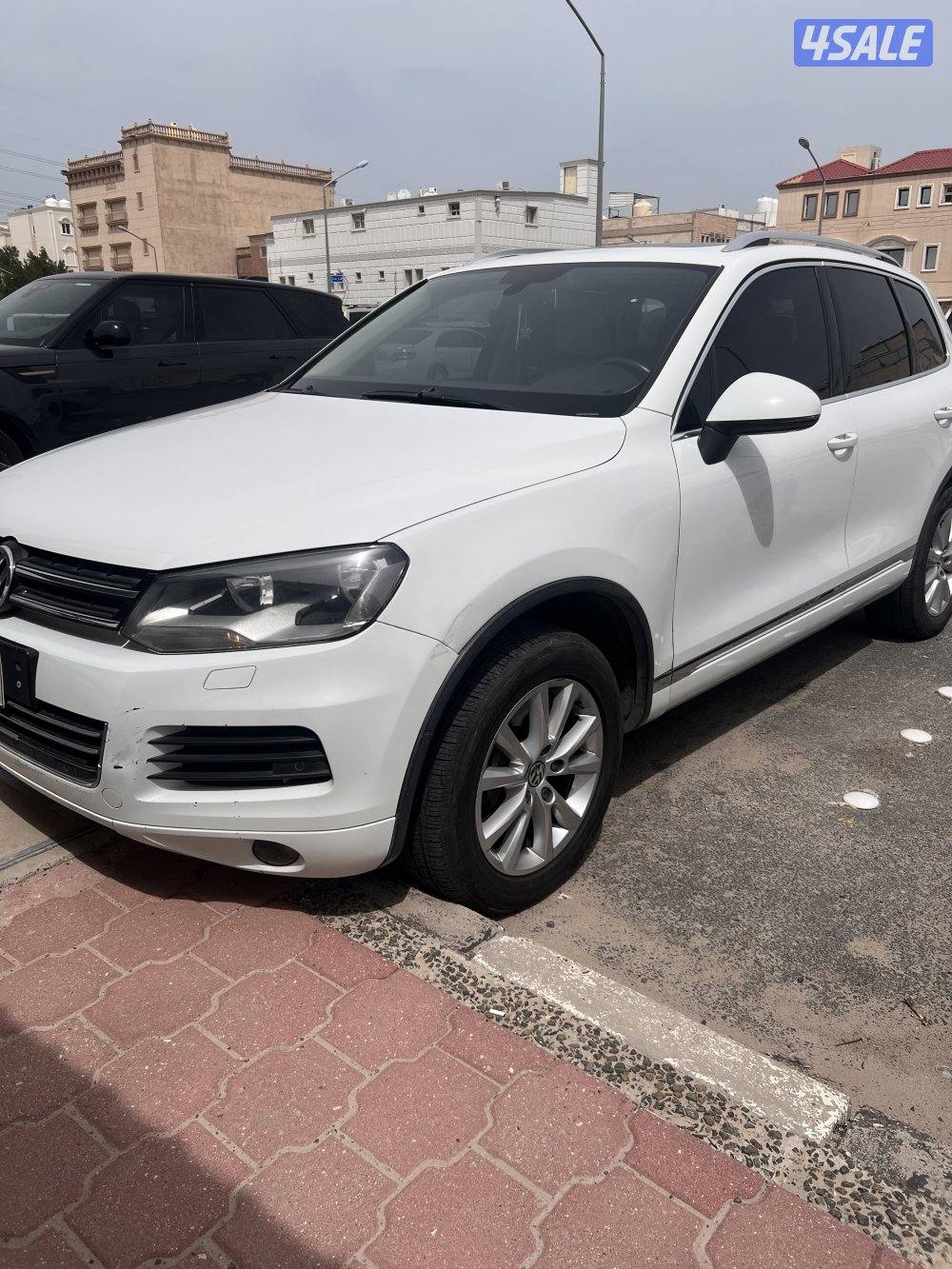 للبيع طوارق ٢٠١٤ فل اوبشن الموتر بحاله ممتازه شاصي جيد2