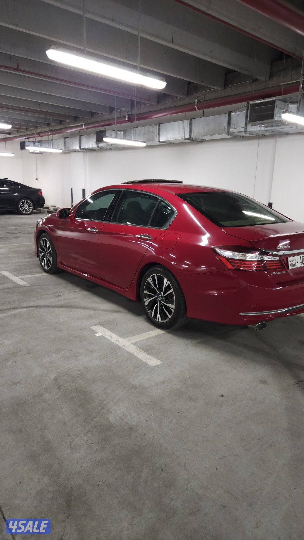 للبيع هوندا اكورد 2017 صبغ الوكاله2