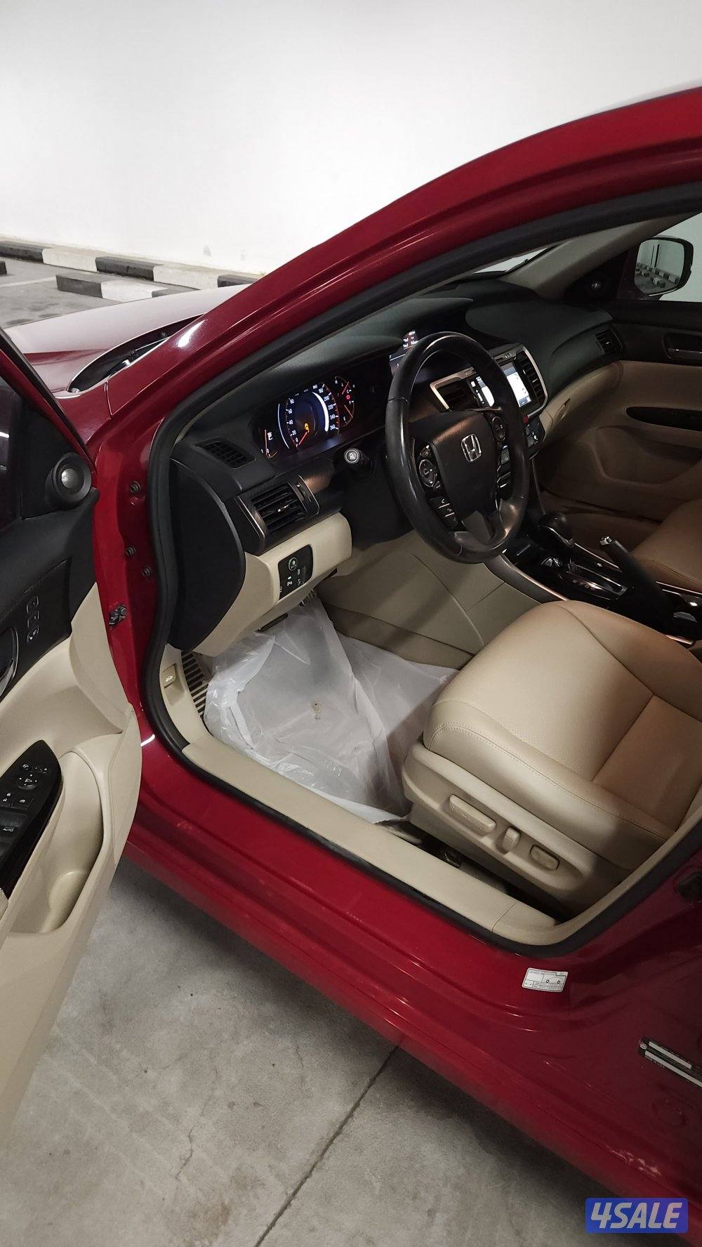 للبيع هوندا اكورد 2017 صبغ الوكاله7