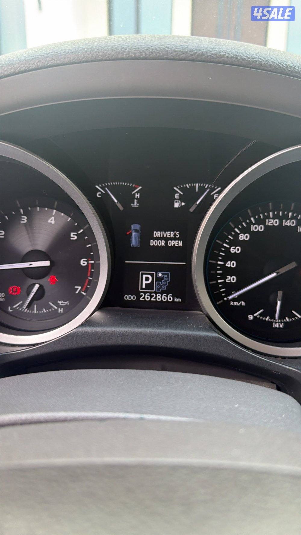 للبيع لااند موديل ٢٠١٣ وارد قطر vxr7