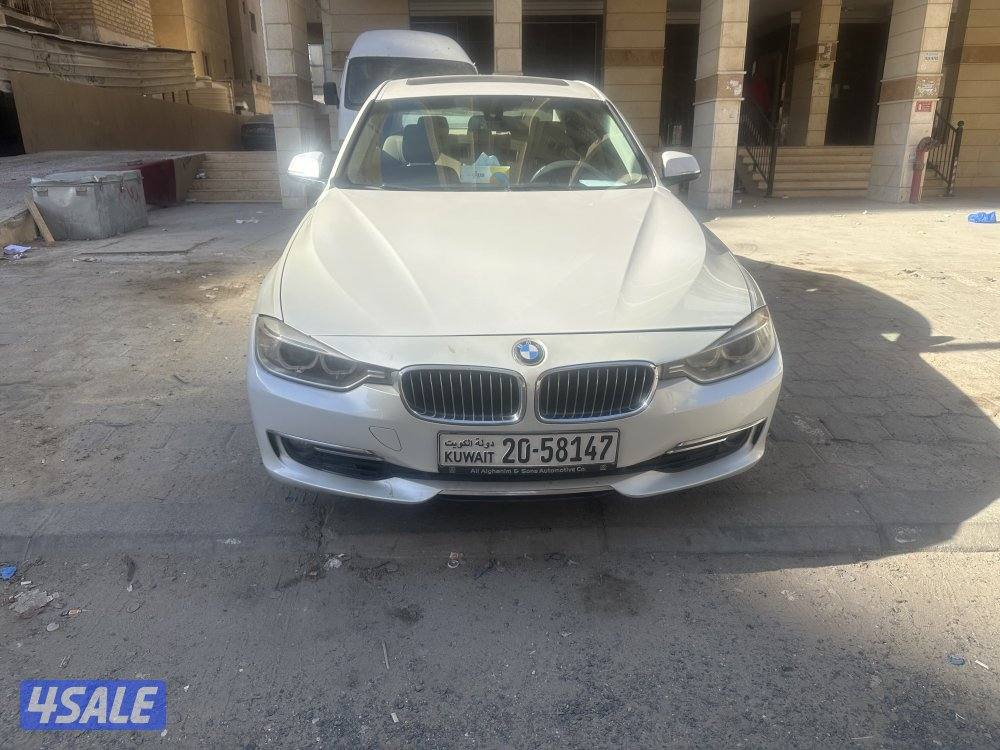 بي ام دبليو 320i موديل 2013 ماشي 160 الف 4 سليندر 2000cc تيربو4