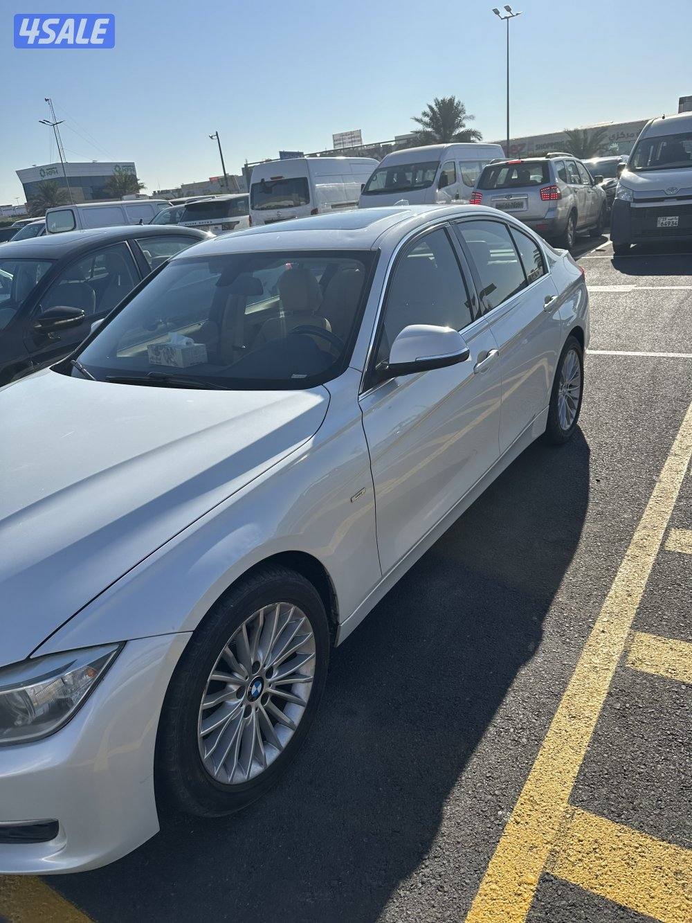 بي ام دبليو 320i موديل 2013 ماشي 160 الف 4 سليندر 2000cc تيربو9