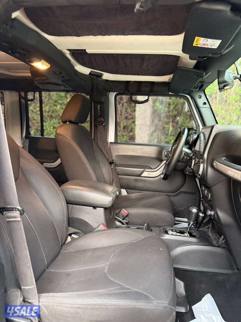 للبيع رانقلر 20165