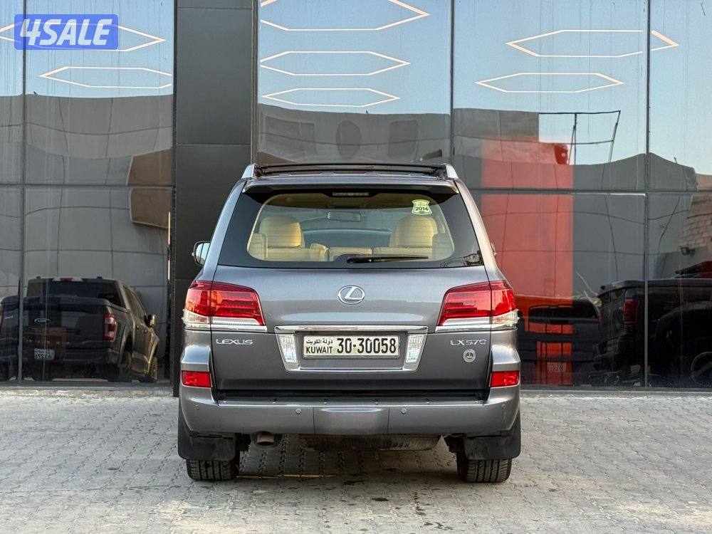 LEXUS LX570 _2014 صبغ الوكالة5