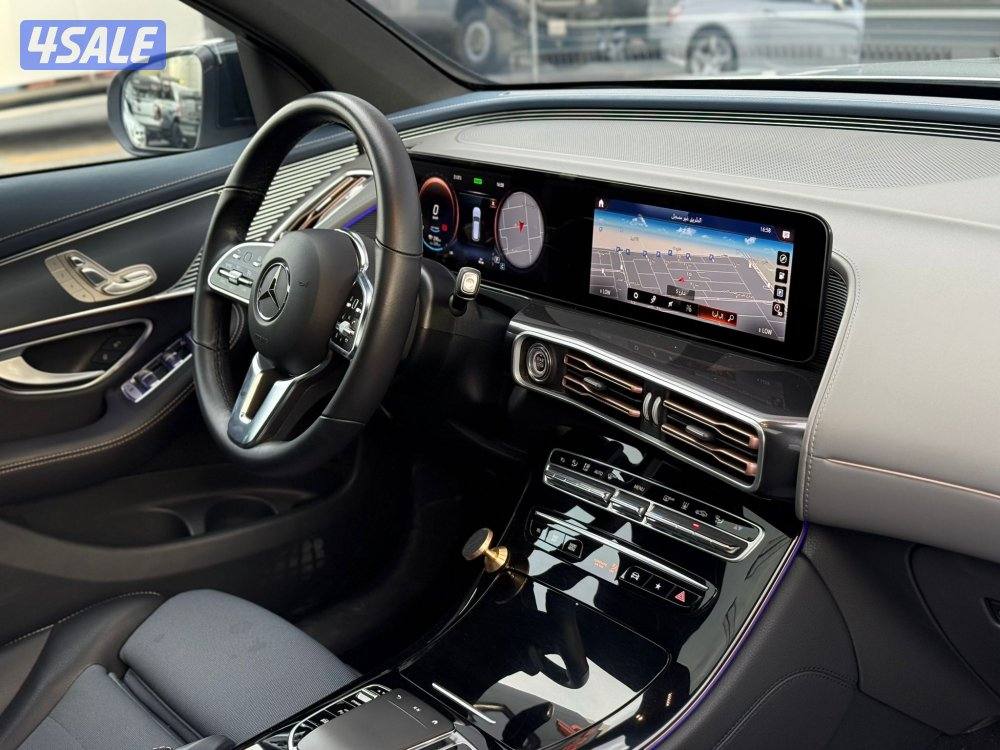 MERCEDES EQC400 4MATIC _2023 عداد 11 الف فقط6