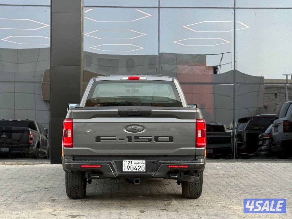 F150 XLT FX4 _2023 دبل قير5