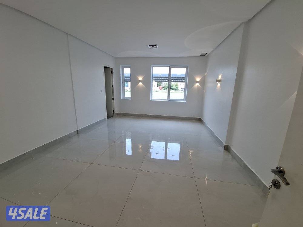 في القادسية شقة مودرن ارضية 4 غرفجميعها ماستر مواقف متوفره6