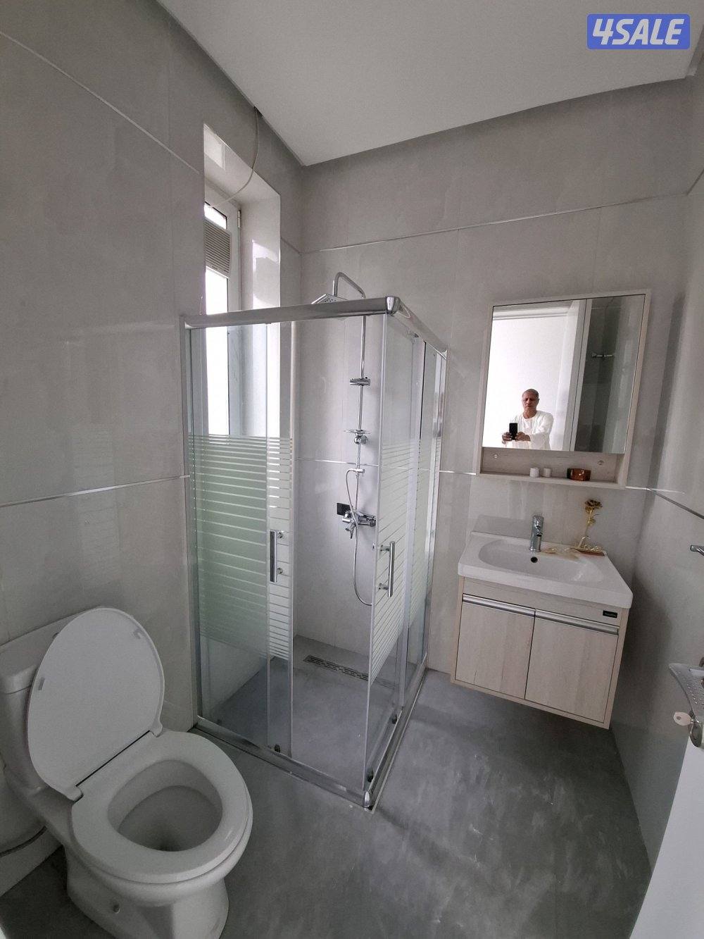 في القادسية شقة مودرن ارضية 4 غرفجميعها ماستر مواقف متوفره7