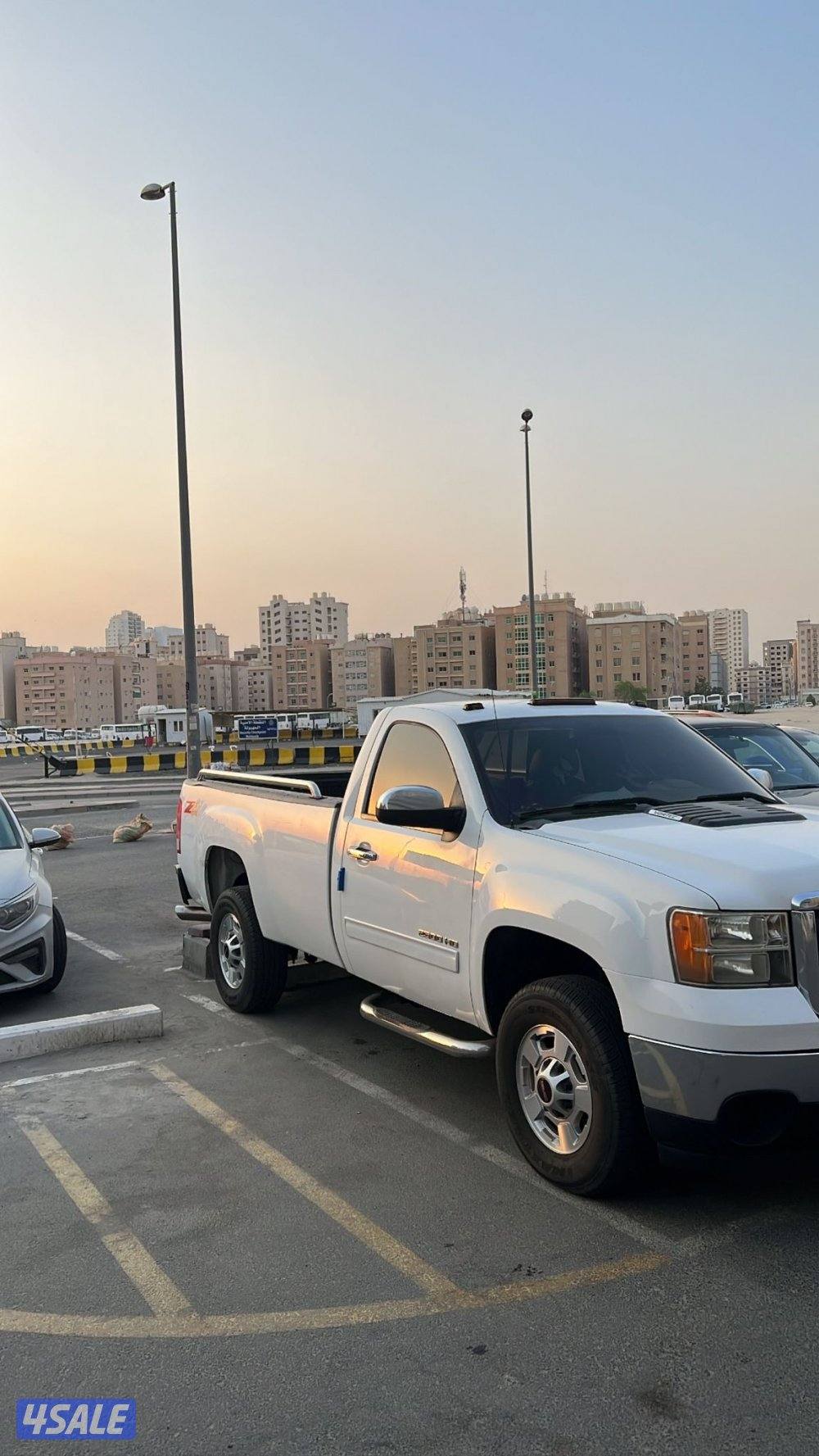 للبيع وانيت hd 2014 دبل ارضي نظيف جداً3