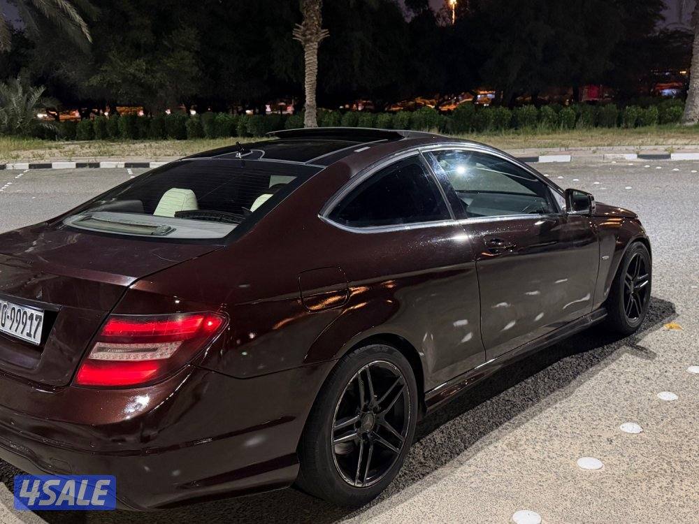 مرسيدس C250 موديل 20124