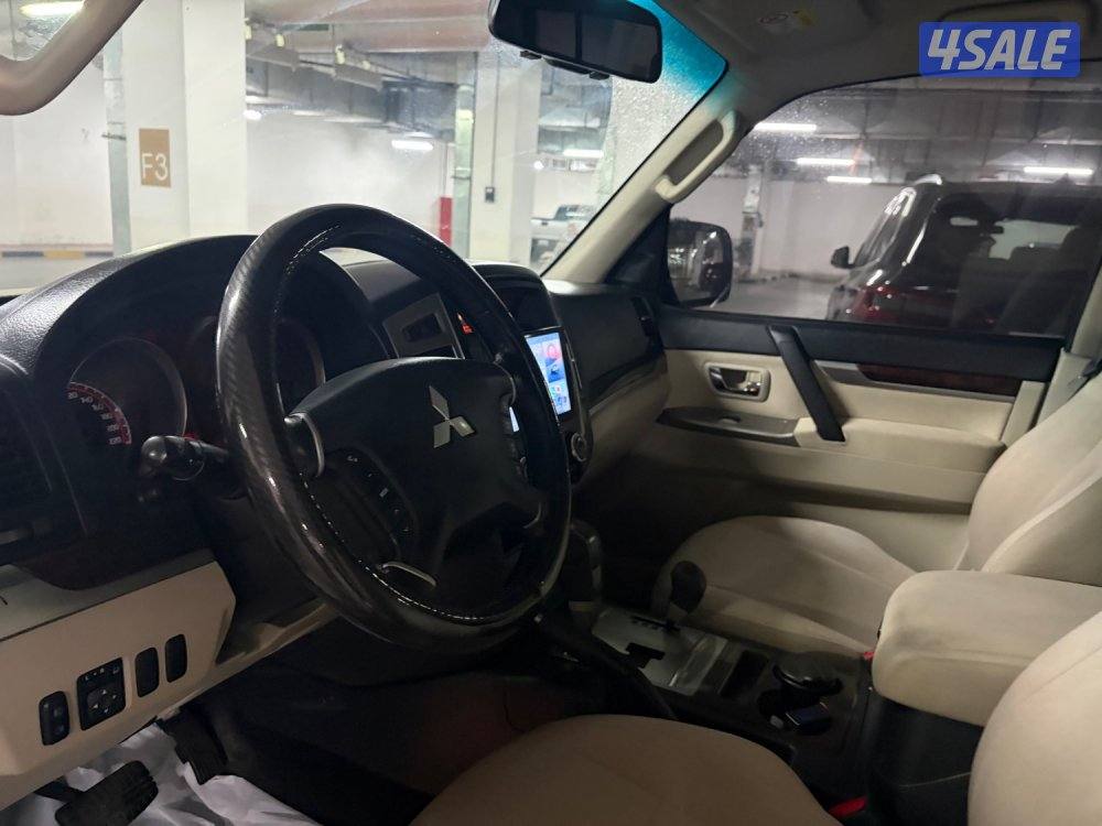 للبيع باجيرو موديل ٢٠١٦2