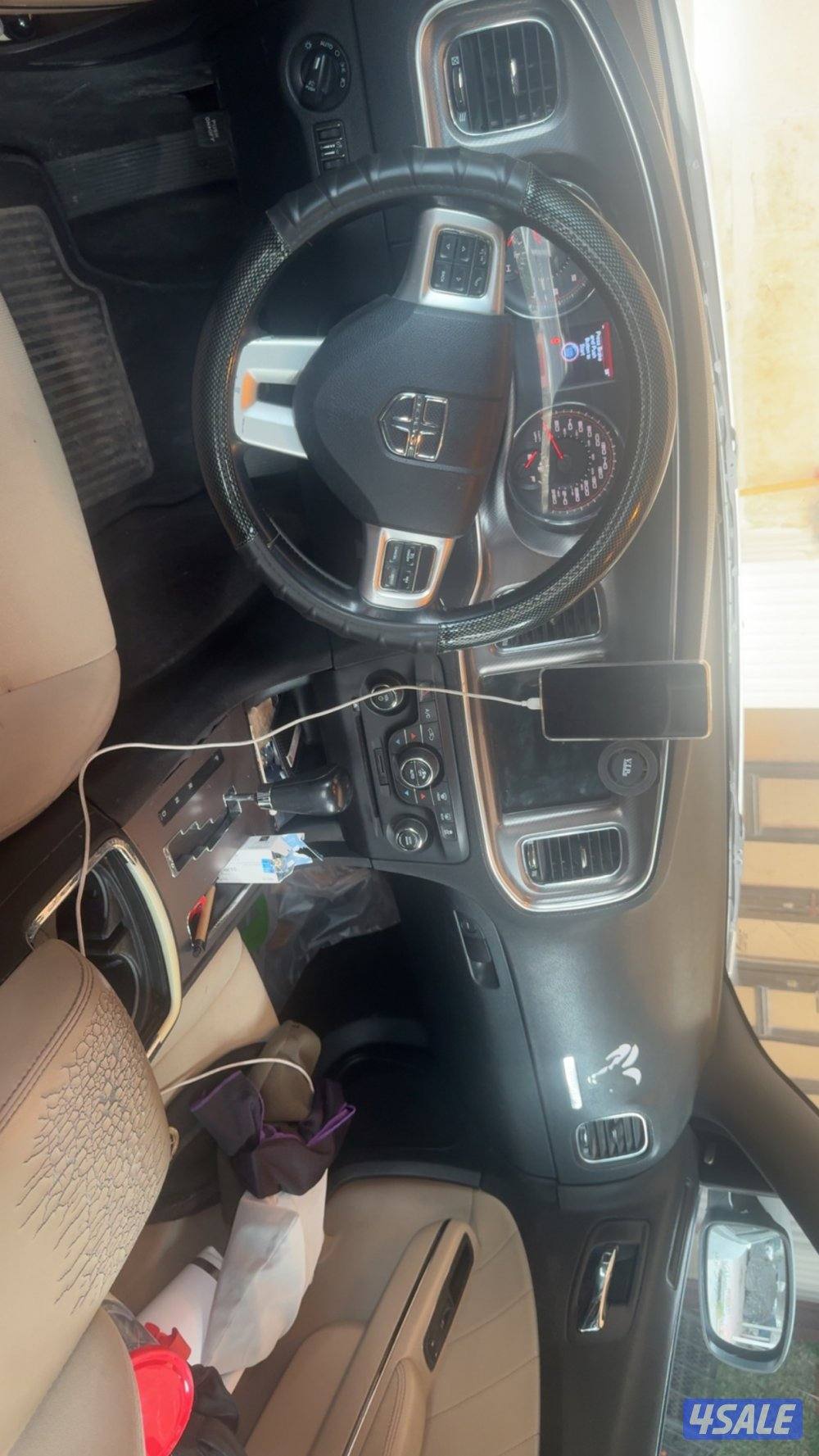 للبيع شارجر ٢٠١٤2