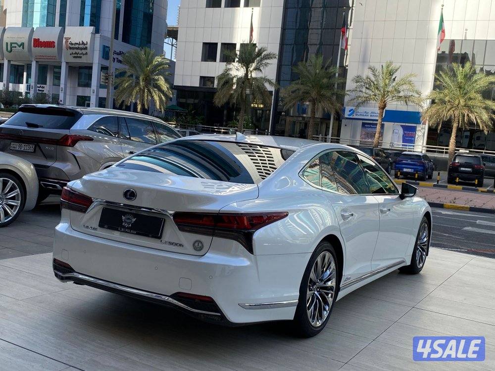 لكزس LS500 موديل 2022 عداد 31 الف كيلو فقط تحت الكفاله صبغ الوكاله3
