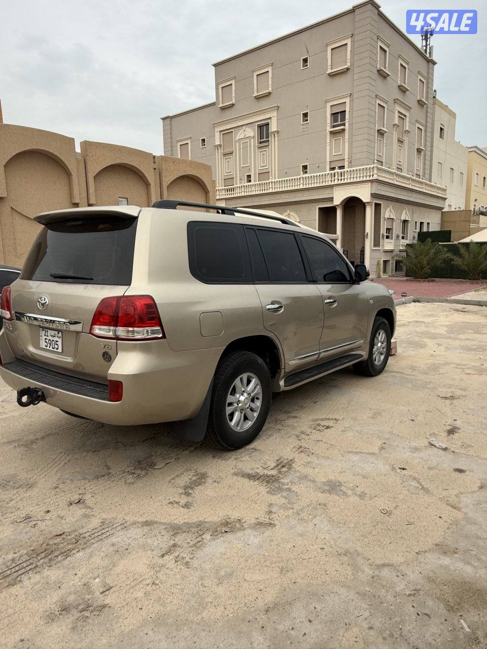 للبيع لاند كروز 20093