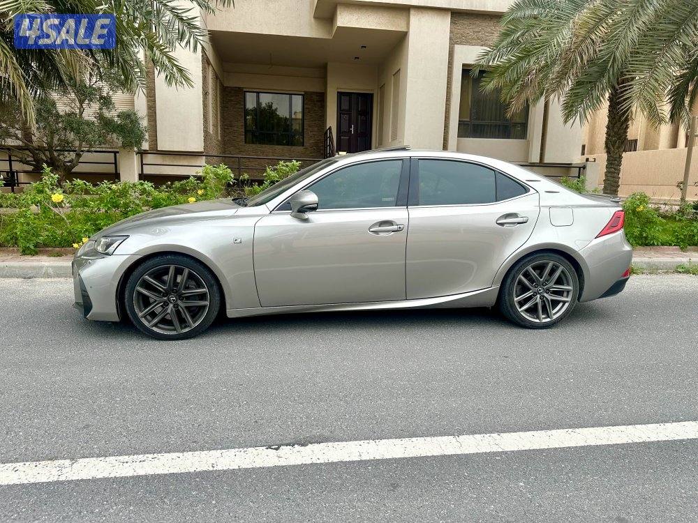 لكزس IS 350 نظيييييفة صبغ الوكالة4