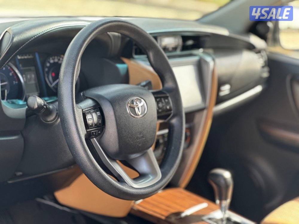 للبيع تويوتا فورتنر وارد الوكالة الساير7