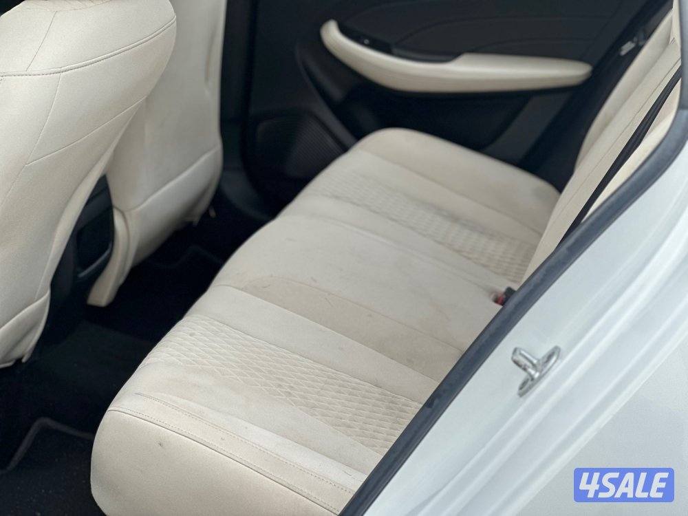 للبيع MG 5 ماشي ٩٥ الف كيلو4