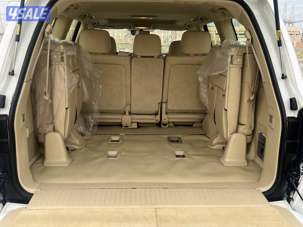 لاند كروزر vxr 2016 ماشي 126 الف صبغ وكاله7