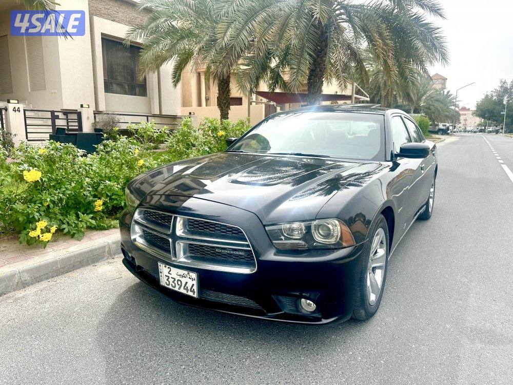 شارجر R/T صبغ الوكالة نظيفة جدا3