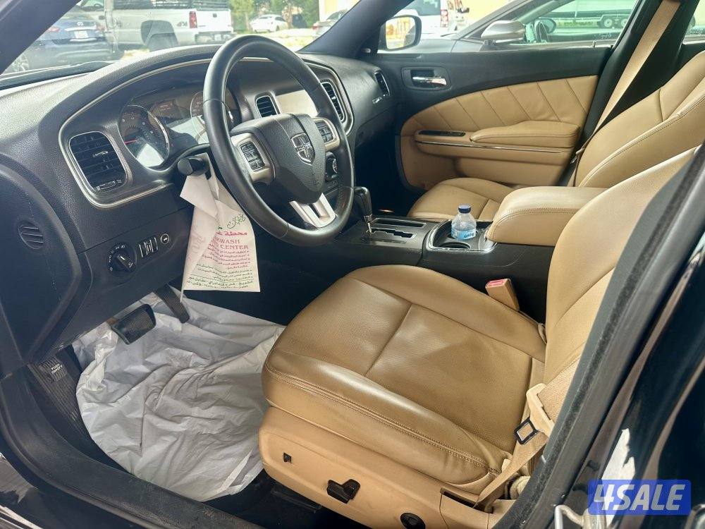 شارجر R/T صبغ الوكالة نظيفة جدا7