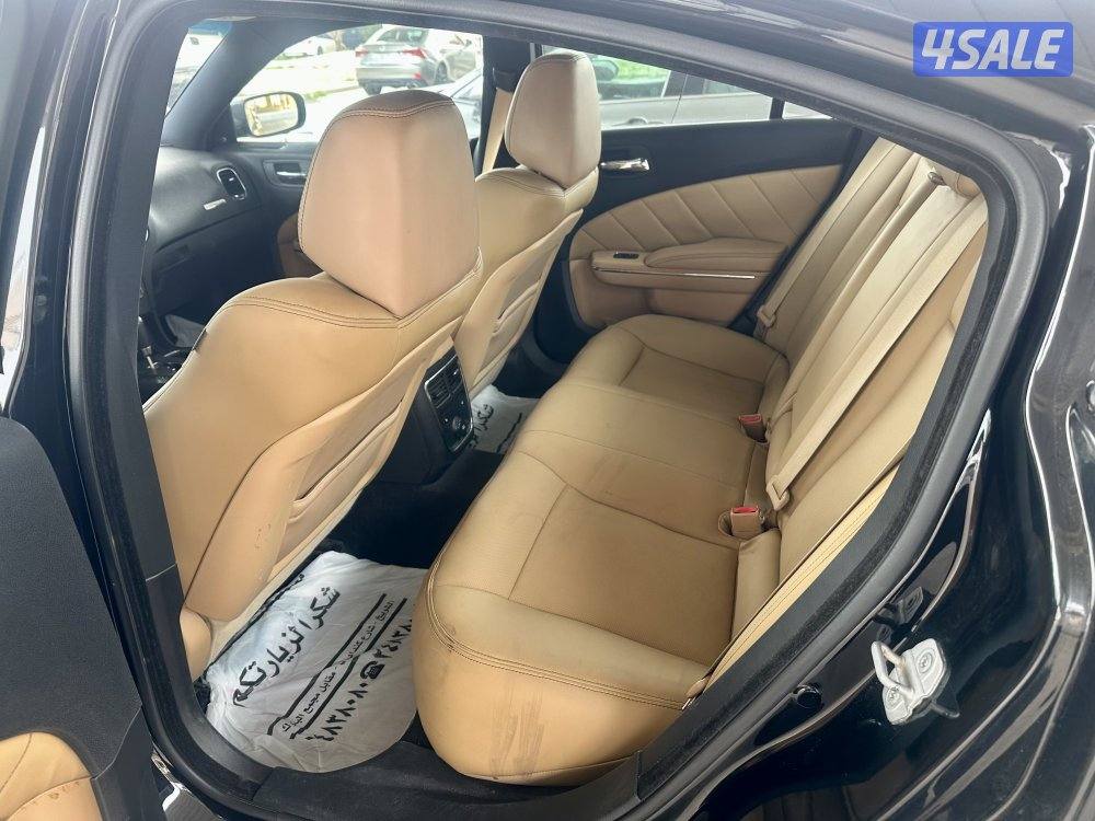 شارجر R/T صبغ الوكالة نظيفة جدا8