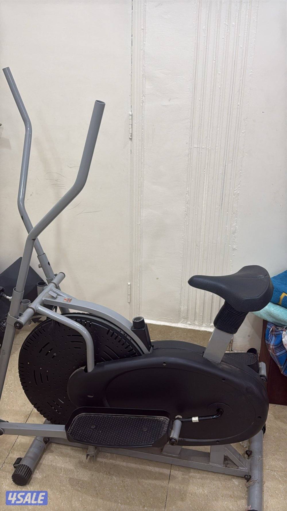 جهاز غزاله بحاله جيده بس يوجد تلحيم واحد من الأرجل للتواصل واتساب فقط0