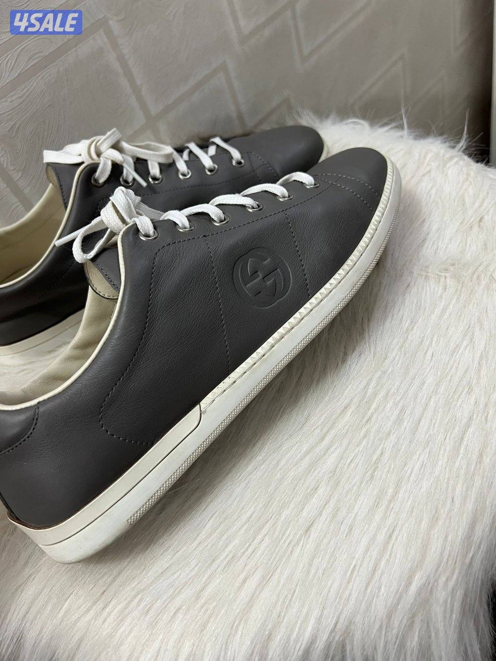 للبيع ماركات اصليه مستعمله نظيفه مقاس ٫٫٤٣4