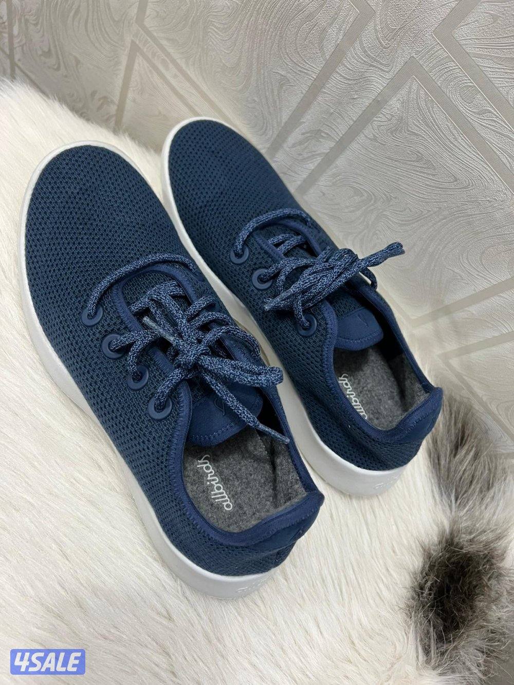 للبيع ماركات اصليه مستعمله نظيفه مقاس ٫٫٤٣6