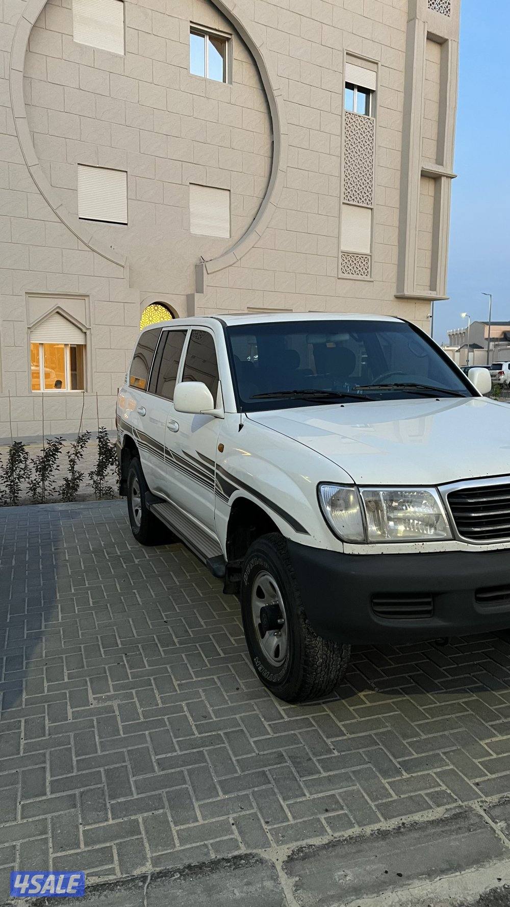 لاندكروزر 20022