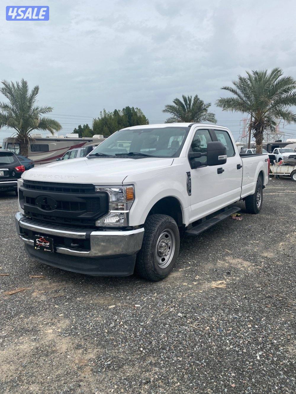 للبيع وانيت  F250 موديل 2020 ماشي ٨٠1