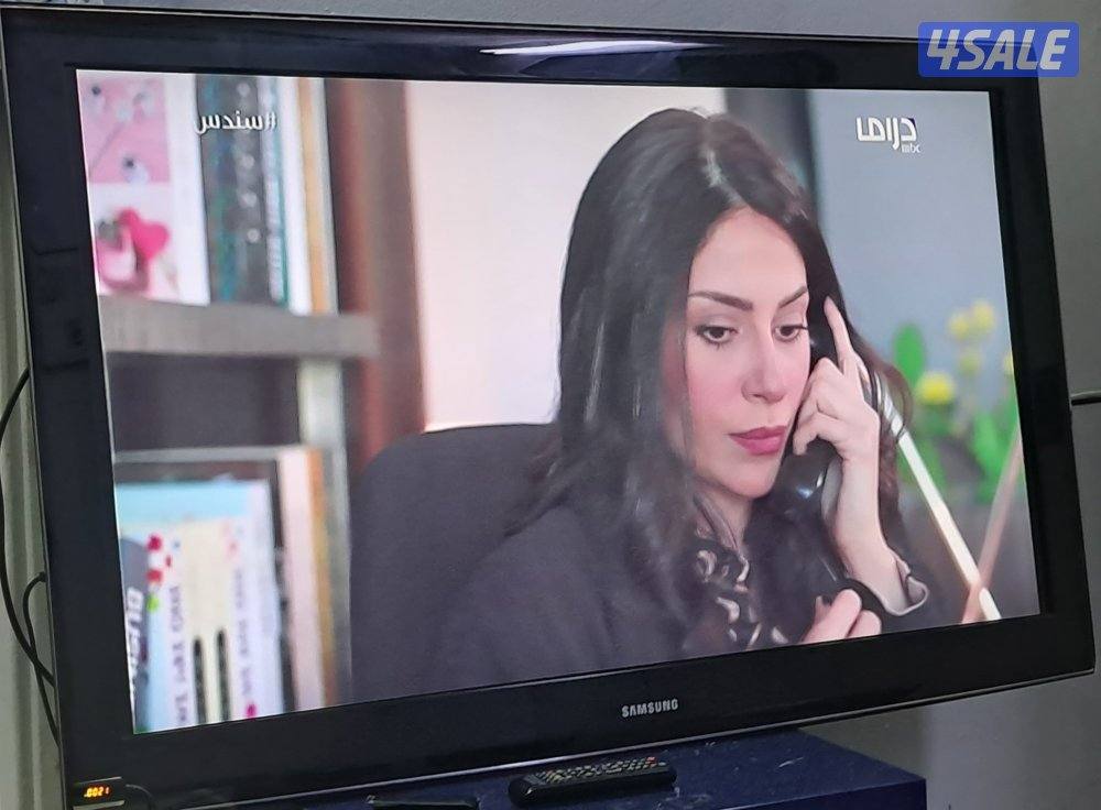 تلفزيون سامسونج 52 بوصة نضيف جدا للبيع0