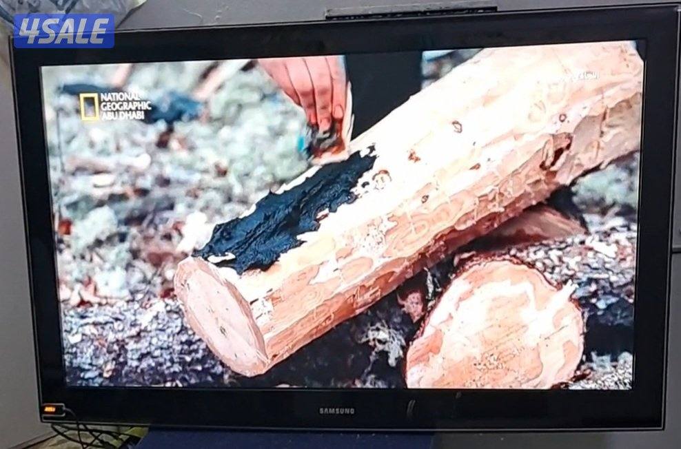 تلفزيون سامسونج 52 بوصة نضيف جدا للبيع3