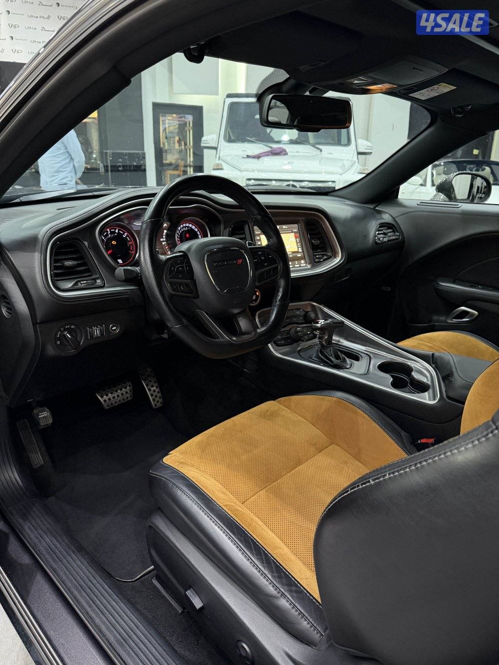 SCAT PACK 392 WIDE BODY5