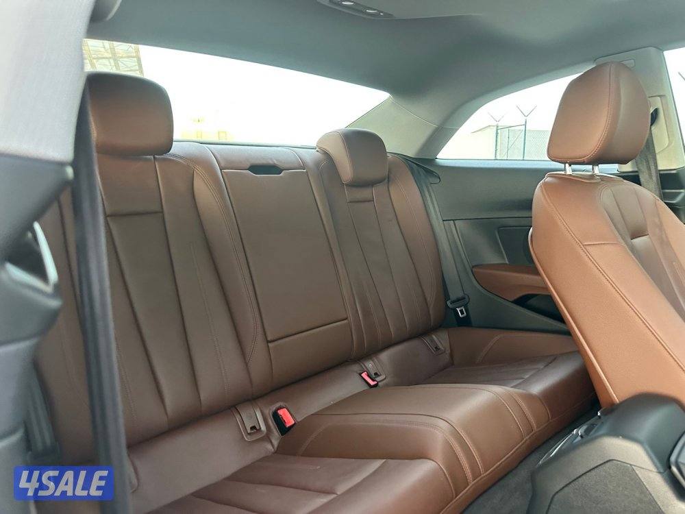 للبيع اودي A5 عداد 50 الف صبغ الوكاله8