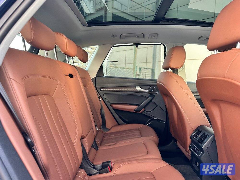 للبيع Q5 موديل 2021 عداد 56 الف8