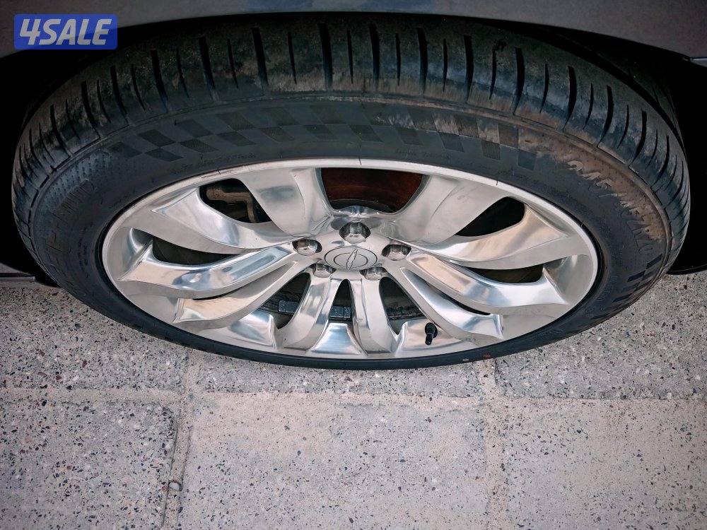 للبيع كرايزلر بانوراما موديل 201514