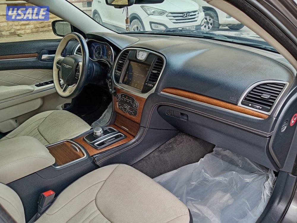 للبيع كرايزلر بانوراما موديل 20156