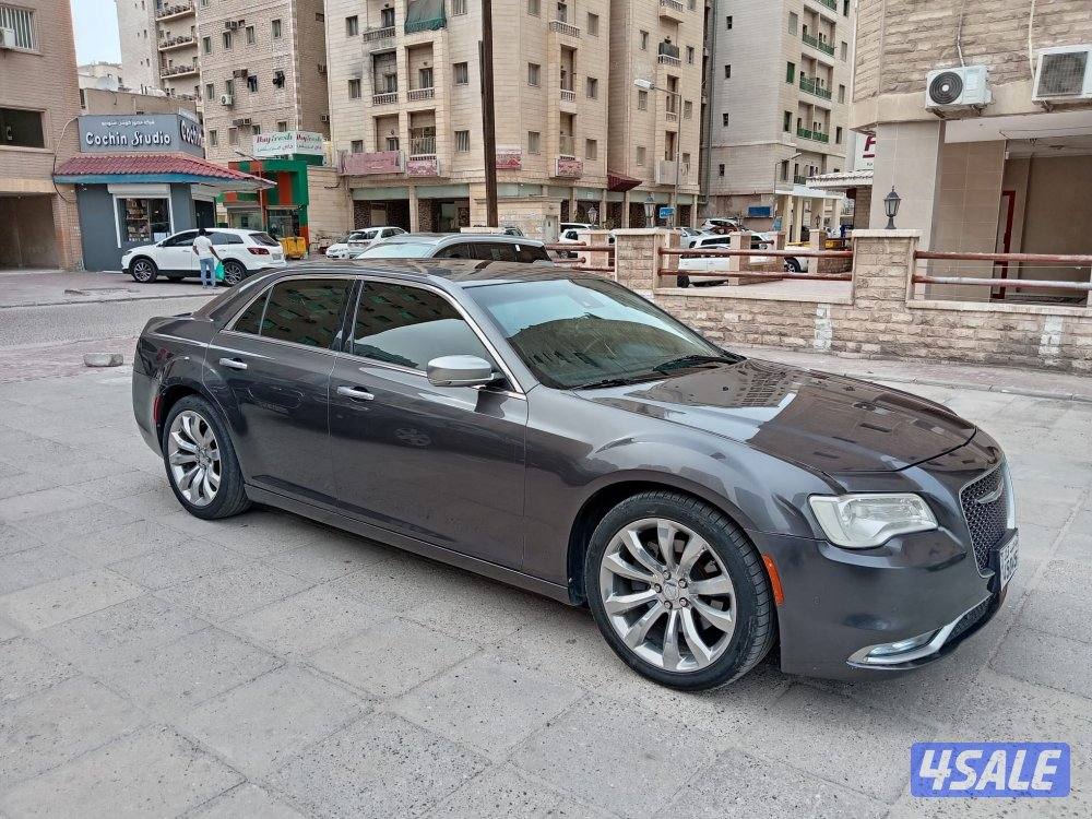 للبيع كرايزلر بانوراما موديل 20158